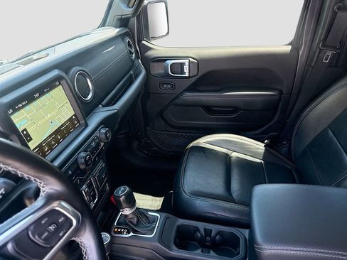 Used 2023 Jeep Wrangler Unlimited Sahara w/ Cold Weather Group image 25