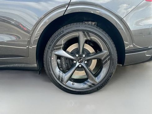 Certified 2026 Genesis GV70 3.5T Sport Prestige AWD/4WD image 23