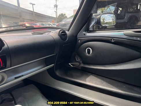 Used 2006 Lotus Elise RWD image 14