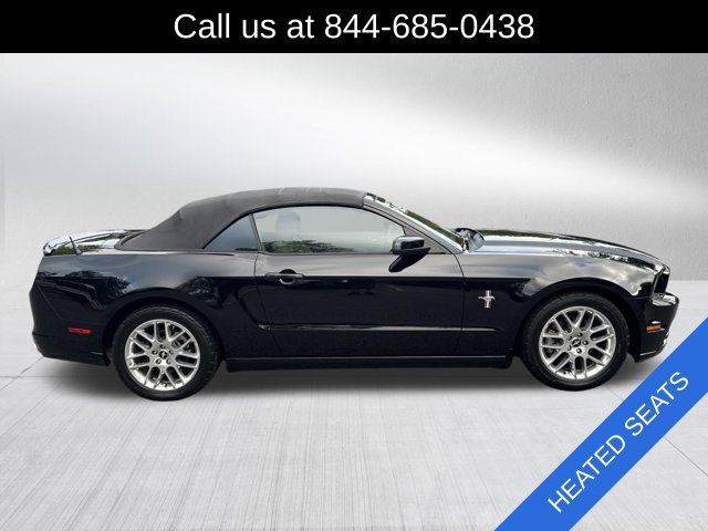 Used 2013 Ford Mustang Premium RWD image 4