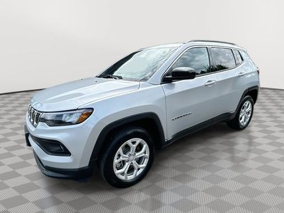 Used 2024 Jeep Compass Latitude