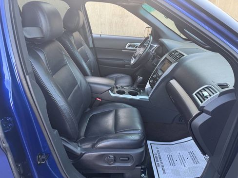 Used 2013 Ford Explorer XLT AWD/4WD image 14