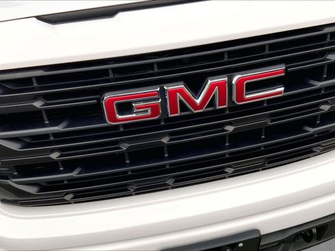 Used 2024 GMC Sierra 1500 Pro w/ Graphite Edition AWD/4WD image 26