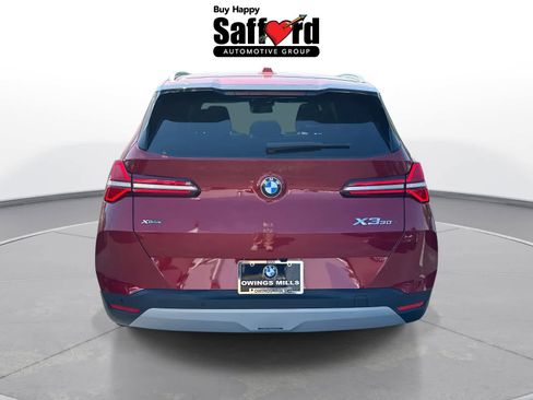 Used 2025 BMW X3 xDrive30i w/ Premium Package image 13
