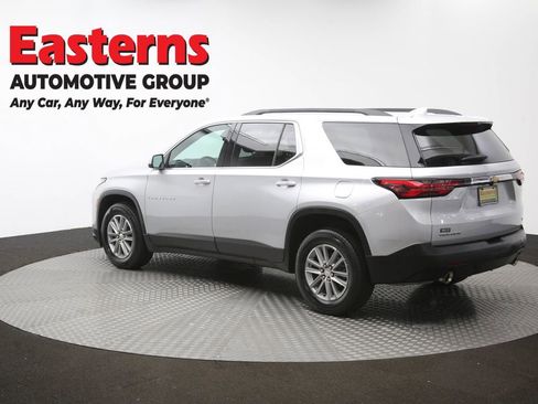 Used 2022 Chevrolet Traverse LT FWD image 64