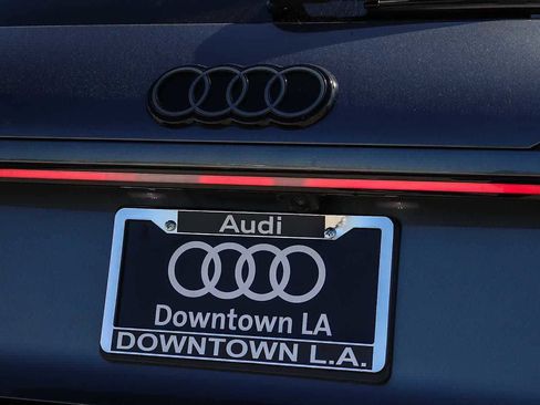 New 2026 Audi Q3 quattro 2.0T image 11