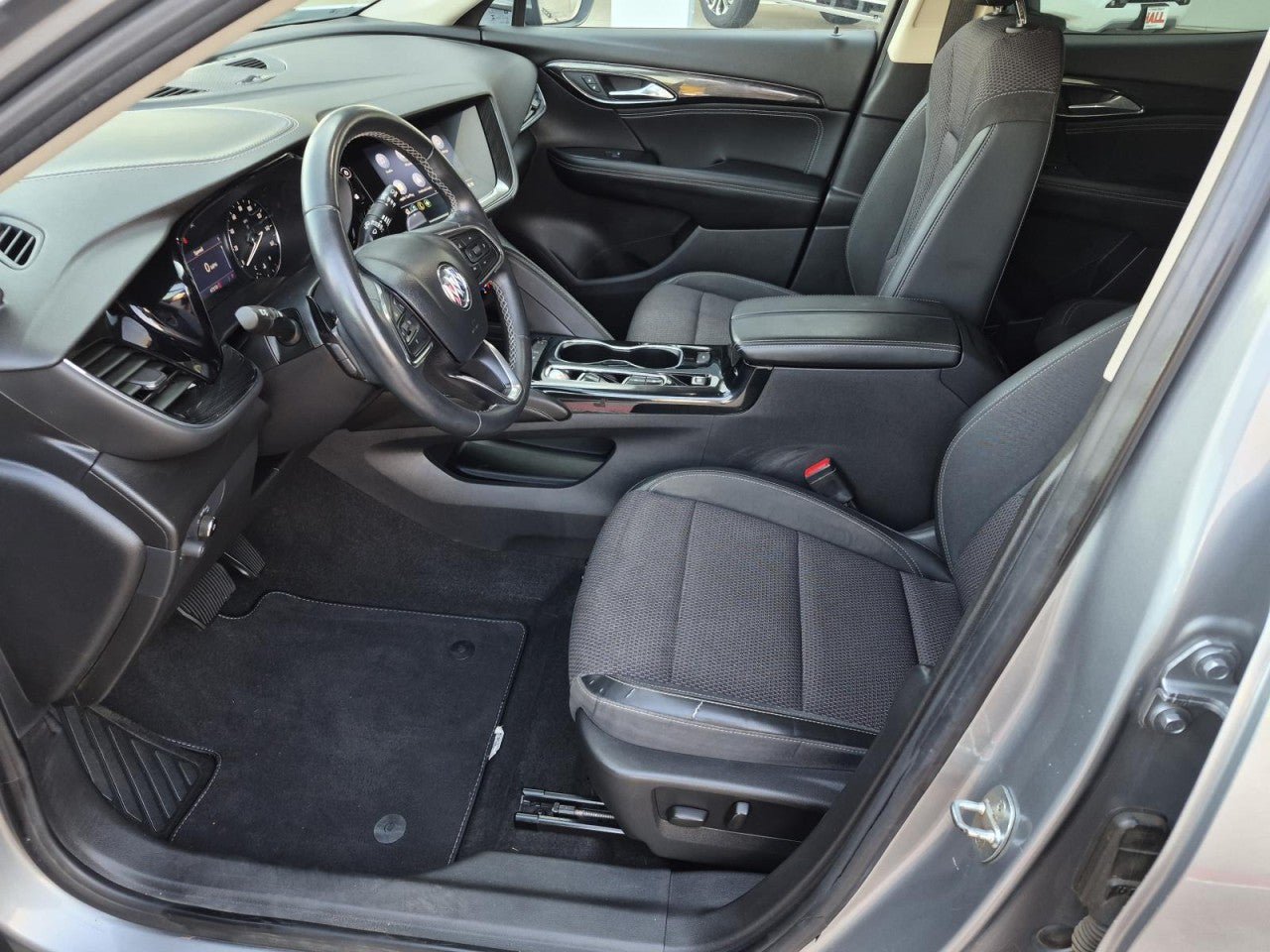 Certified 2023 Buick Envision Preferred FWD image 9