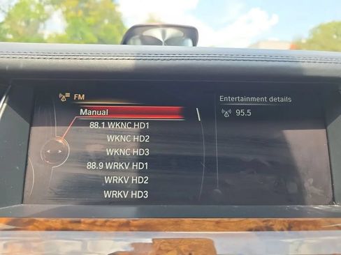 Used 2015 BMW 750Li RWD image 29