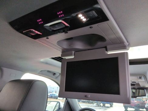 Used 2019 GMC Yukon Denali w/ Denali Ultimate Package image 23