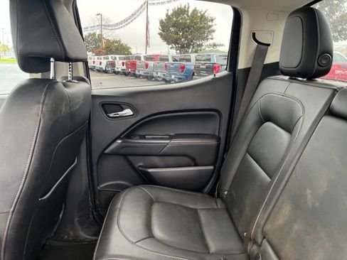 Used 2017 GMC Canyon SLT w/ Driver Alert Package AWD/4WD image 13