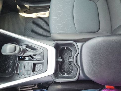 Certified 2025 Toyota RAV4 XLE AWD/4WD image 20