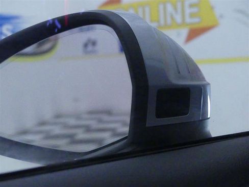 Used 2023 Audi A4 2.0T Premium w/ Convenience Package image 25