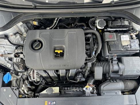 Used 2020 Hyundai Elantra SEL w/ Cargo Package (C1) image 18