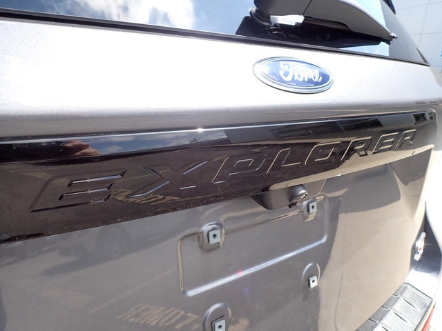 Used 2021 Ford Explorer ST w/ Equipment Group 401A AWD/4WD image 4