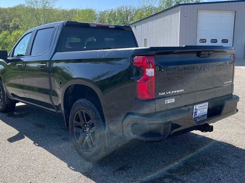 Used 2023 Chevrolet Silverado 1500 Custom AWD/4WD image 5
