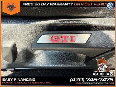 Used 2011 Volkswagen GTI 4-Door FWD image 20
