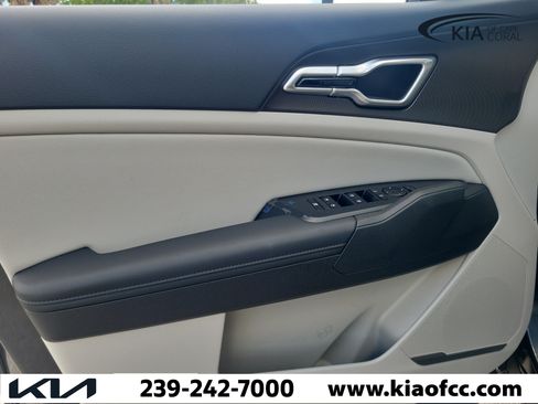 New 2026 Kia Sportage EX FWD image 22