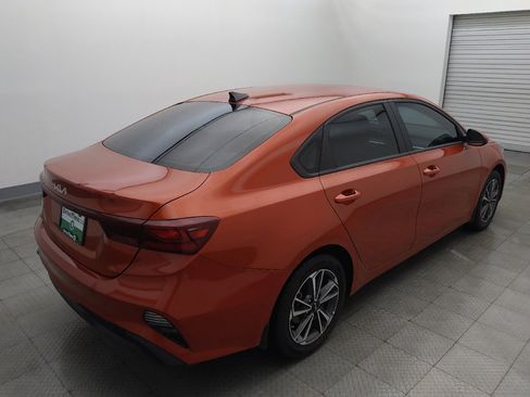 Used 2023 Kia Forte LXS FWD image 9