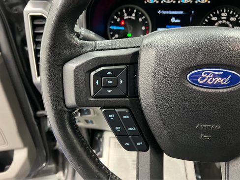 Used 2018 Ford F150 XLT w/ Equipment Group 302A Luxury image 18