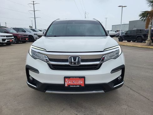 Used 2022 Honda Pilot Touring image 14