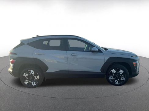 Used 2025 Hyundai Kona SEL image 16