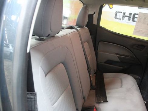 Used 2017 Chevrolet Colorado W/T w/ WT Convenience Package AWD/4WD image 9