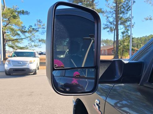 Used 2020 RAM 3500 Big Horn image 12