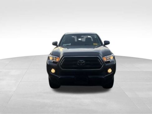 Used 2021 Toyota Tacoma SR image 2