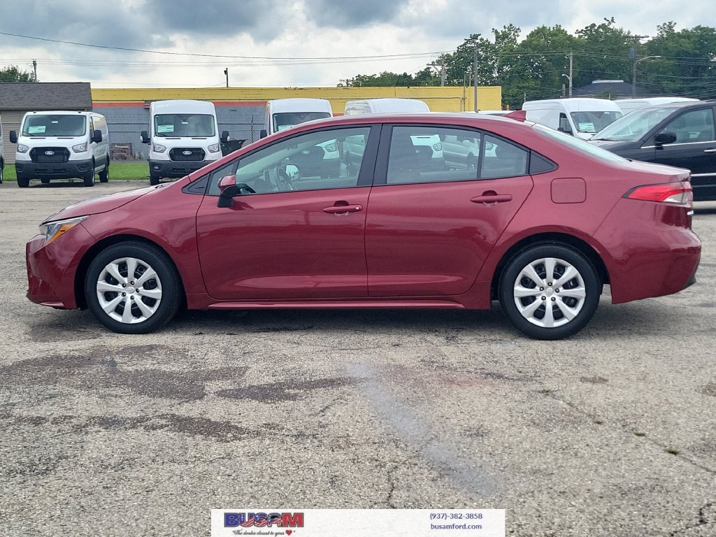 Used 2026 Toyota Corolla LE FWD image 27