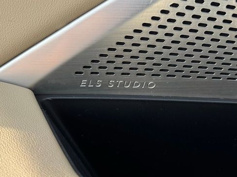 Used 2023 Acura MDX FWD w/ Technology Package image 31