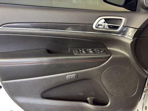 Used 2018 Jeep Grand Cherokee Trailhawk image 27