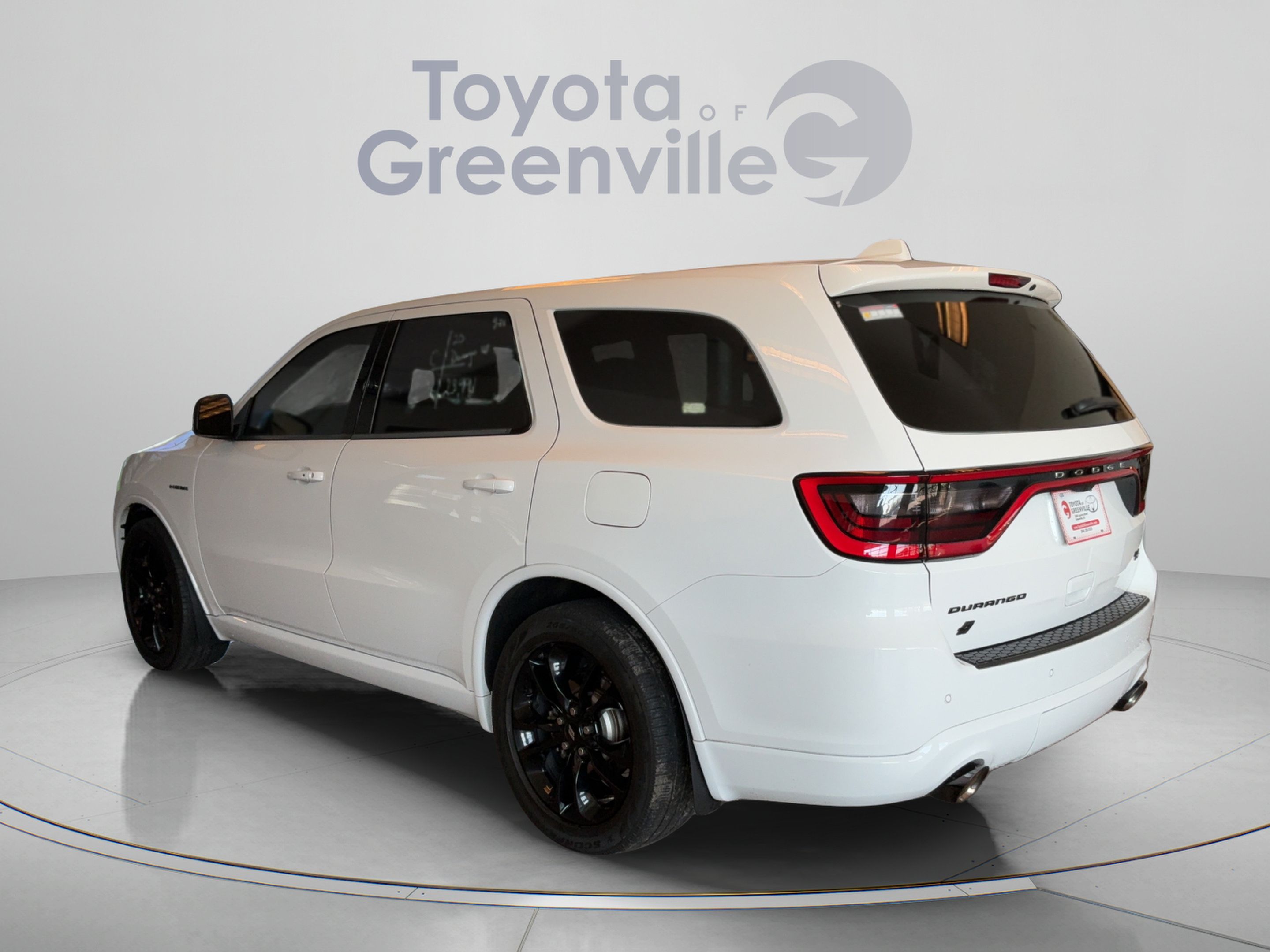 Used 2020 Dodge Durango R/T w/ Blacktop Package AWD/4WD image 4