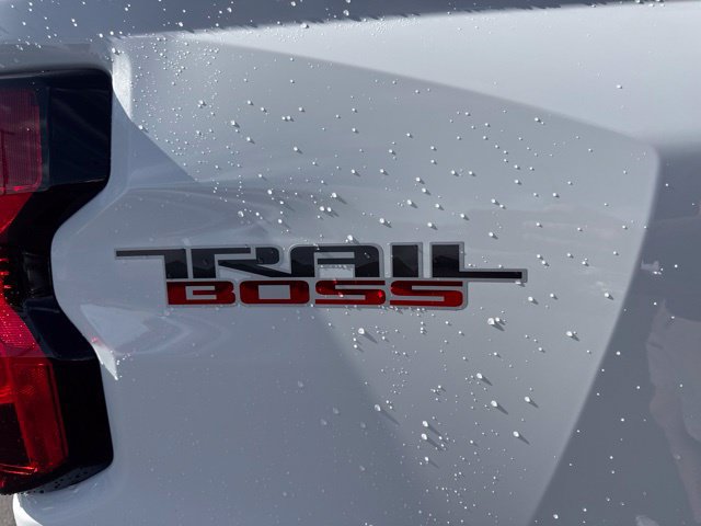 New 2026 Chevrolet Colorado Trail Boss AWD/4WD image 10