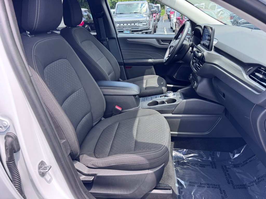 Used 2024 Ford Escape Active FWD image 23