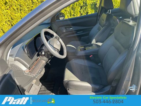 Used 2024 Nissan Ariya Engage e-4ORCE Sport Utility 4 image 19