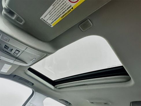 Used 2018 GMC Sierra 3500 Denali w/ Duramax Plus Package image 21