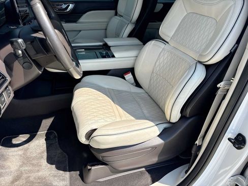 Used 2021 Lincoln Navigator Black Label AWD/4WD image 15