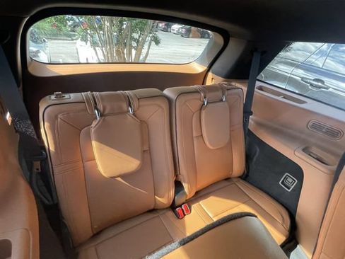 Used 2023 Lincoln Aviator Black Label w/ Class IV Trailer Tow Package AWD/4WD image 19