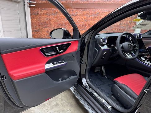 New 2026 Mercedes-Benz GLC 43 AMG GLC 43 AMG image 9