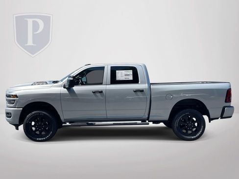 New 2026 RAM 2500 Tradesman AWD/4WD image 5