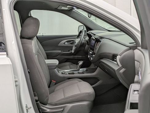 Used 2023 Chevrolet Traverse LT AWD/4WD image 21