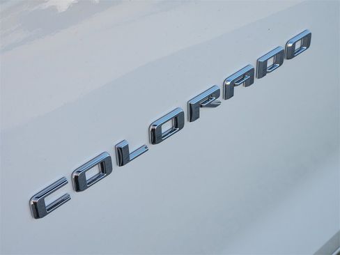 New 2026 Chevrolet Colorado LT image 8