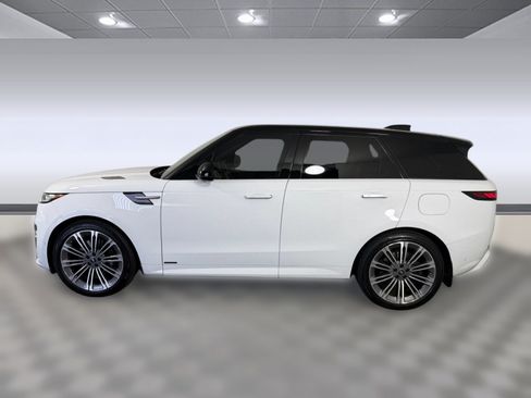 Used 2025 Land Rover Range Rover Sport Autobiography AWD/4WD image 2