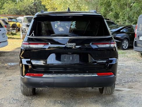 Used 2023 Jeep Grand Cherokee L Limited w/ Luxury Tech Group II AWD/4WD image 4
