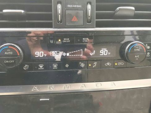 Used 2022 Nissan Armada Platinum w/ Captain's Chairs Package RWD image 26