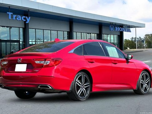 Used 2019 Honda Accord Sport image 6
