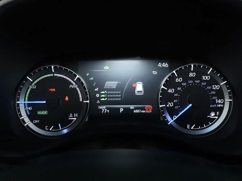 Used 2026 Toyota Highlander XLE AWD/4WD image 25