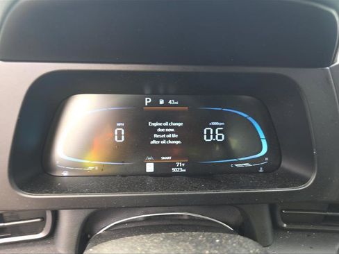 Used 2026 Hyundai Elantra Sport FWD image 7