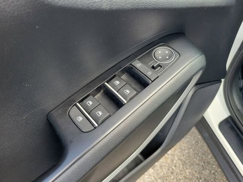 Used 2021 Kia Soul LX FWD image 16