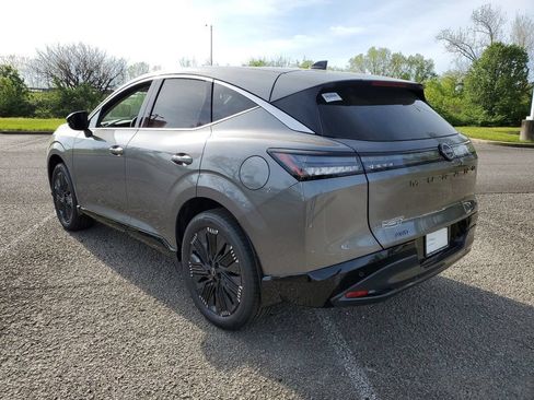 New 2026 Nissan Murano Platinum w/ Cargo Package AWD/4WD image 3